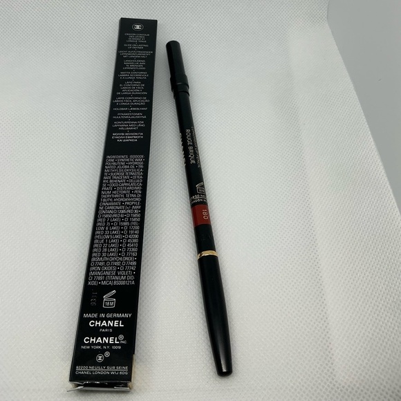 Chanel Le Crayon Lèvres Lip Pencil in Red - Picture 2 of 2